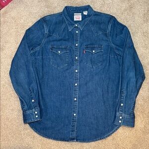 Levi’s Western Denim Tailored Fit Shirt